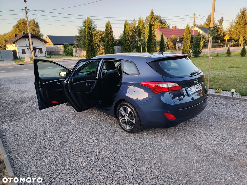 Hyundai i30 1.4 Select - 22