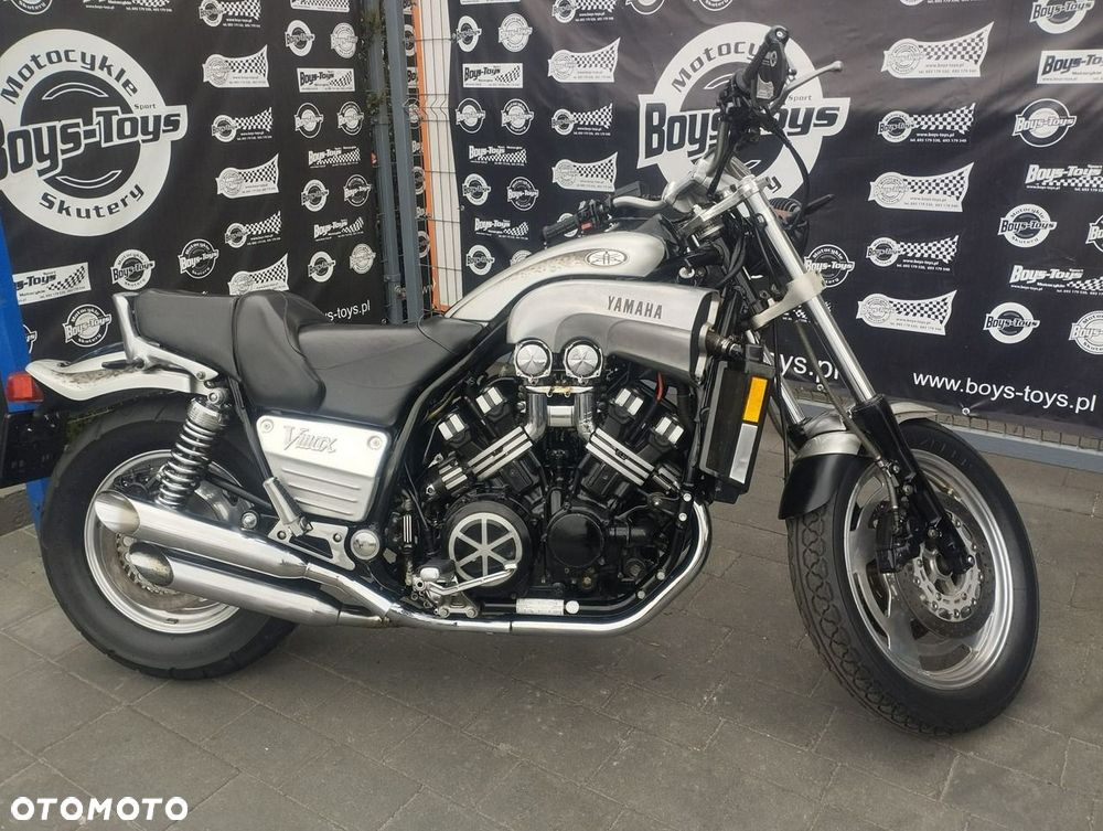 Yamaha V-MAX - 6
