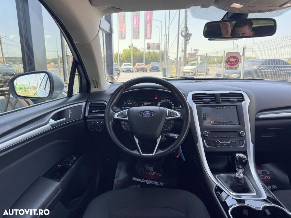 Ford Mondeo - 9