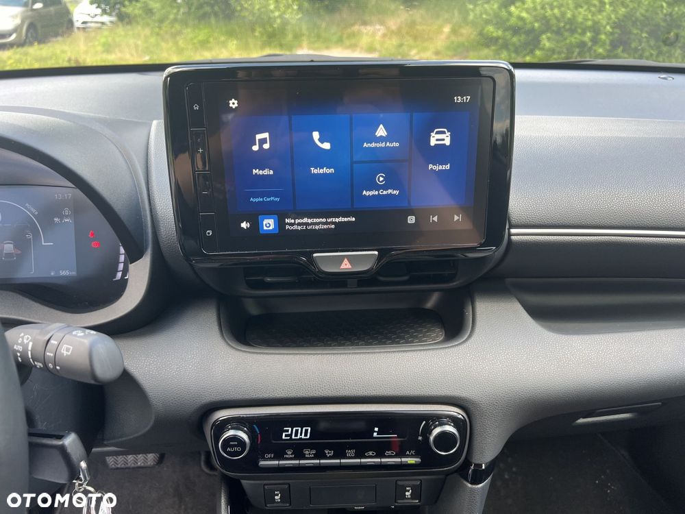 Toyota Yaris Hybrid 1.5 Style - 18