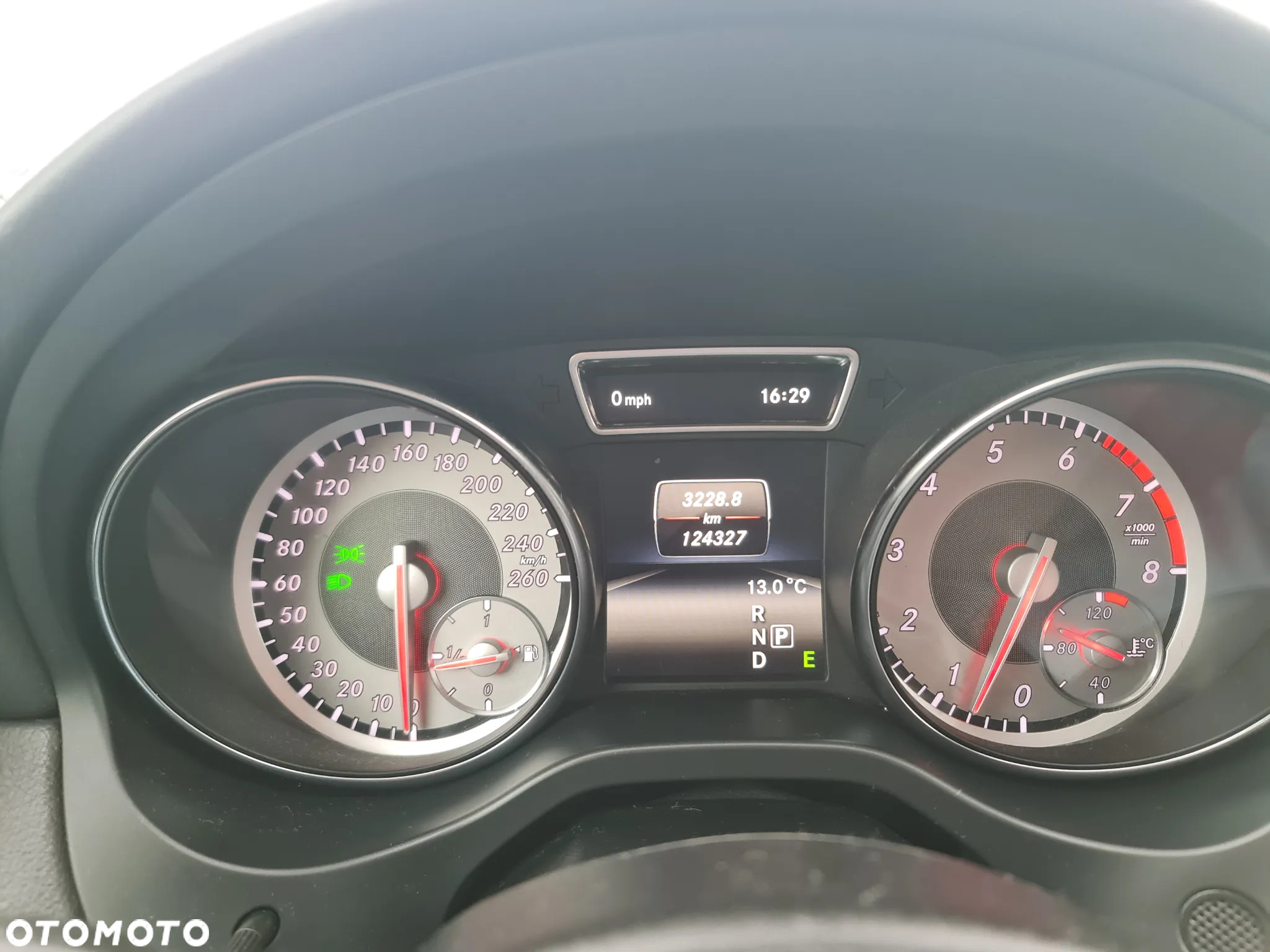 Mercedes-Benz GLA - 3