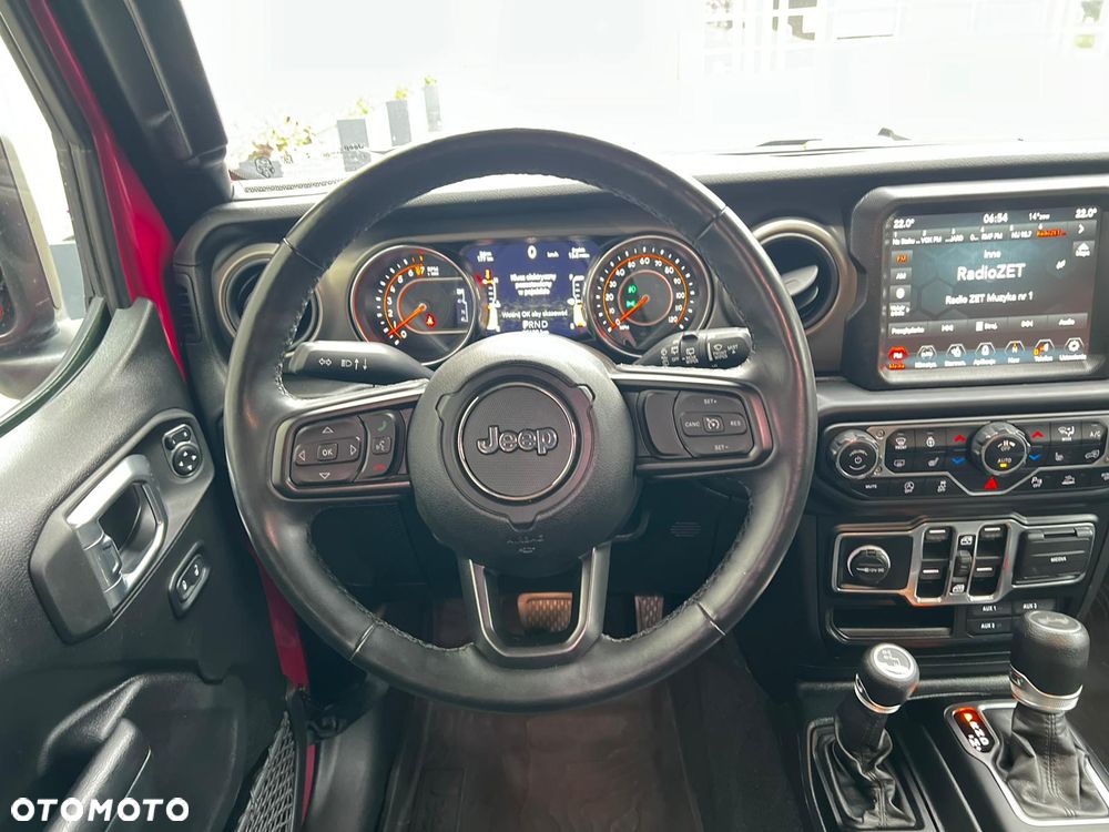Jeep Wrangler - 10