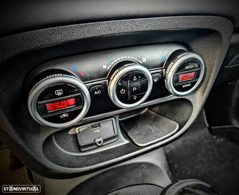 Fiat 500L Living 1.3 Multijet S&S Dualogic Lounge - 11