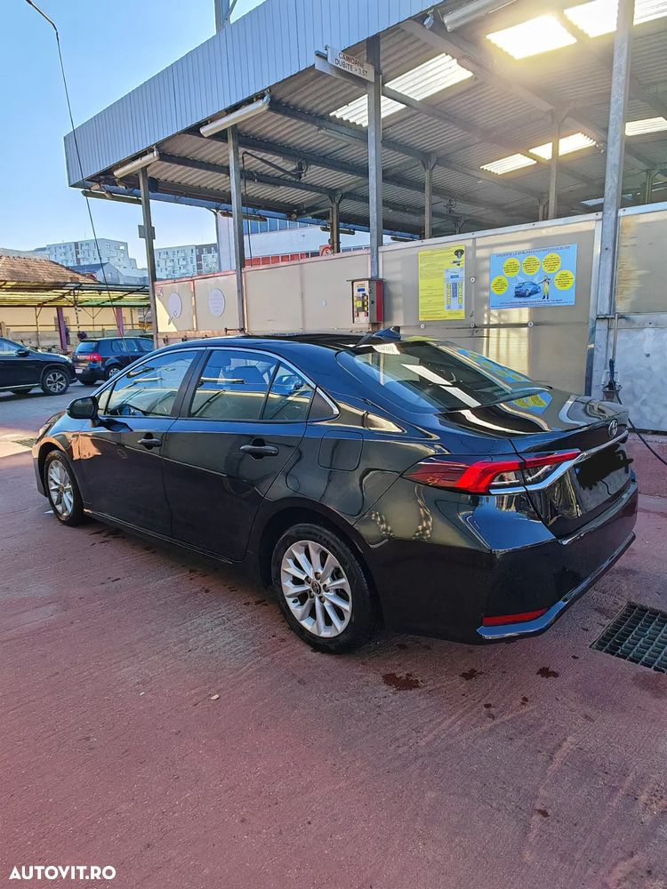 Toyota Corolla 1.8 HSD Eco - 13