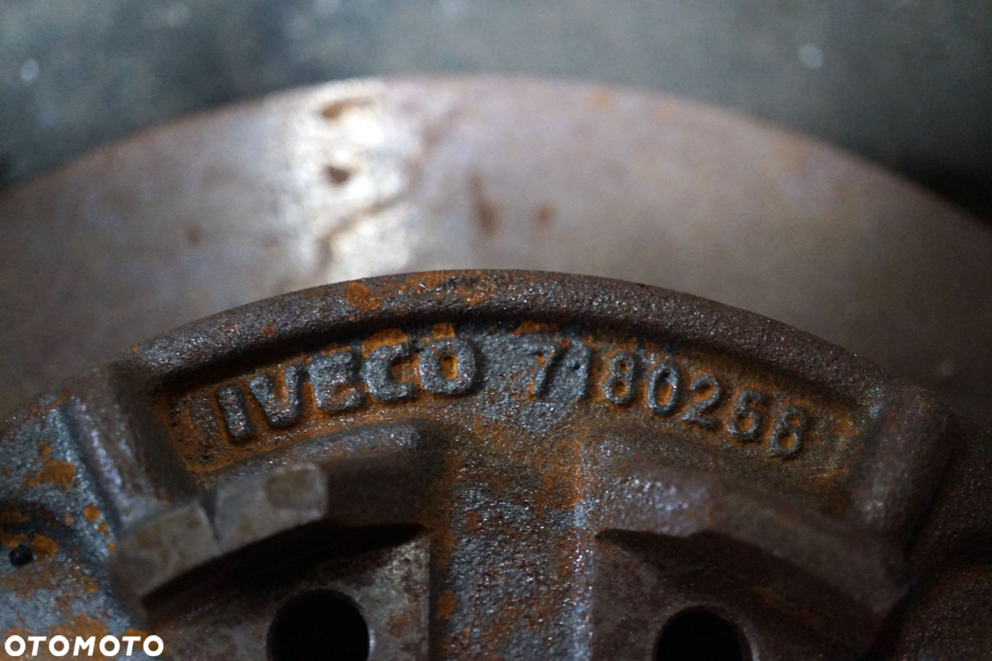 TARCZE HAMULCOWE TYŁ DAILY III KM 7180256 NOWE OEM PEŁNE I II III IV V IVECO 1999-2007 - 5