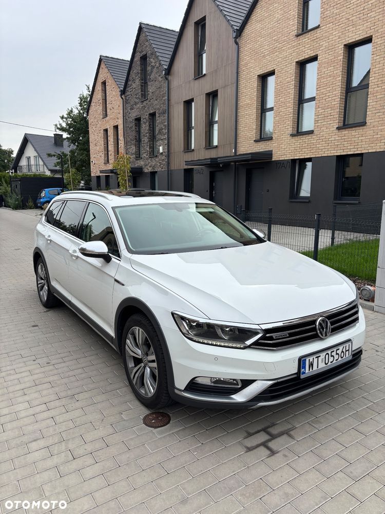 Volkswagen Passat Alltrack 2.0 TDI SCR 4Motion DSG (BMT) - 1
