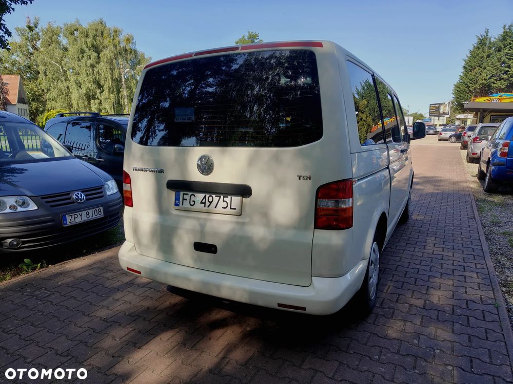 Volkswagen Transporter - 5