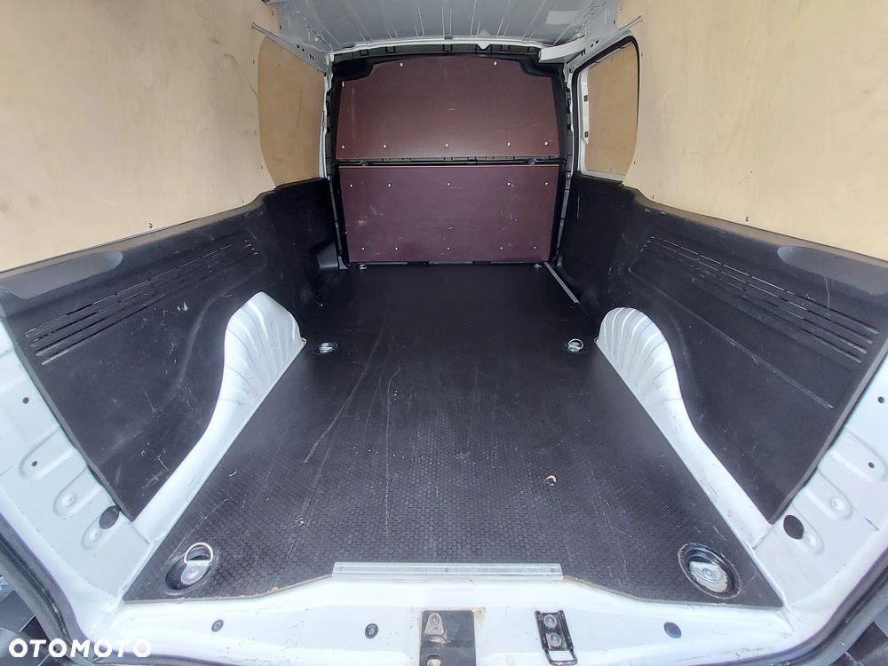 Opel Combo-E Cargo XL - 12