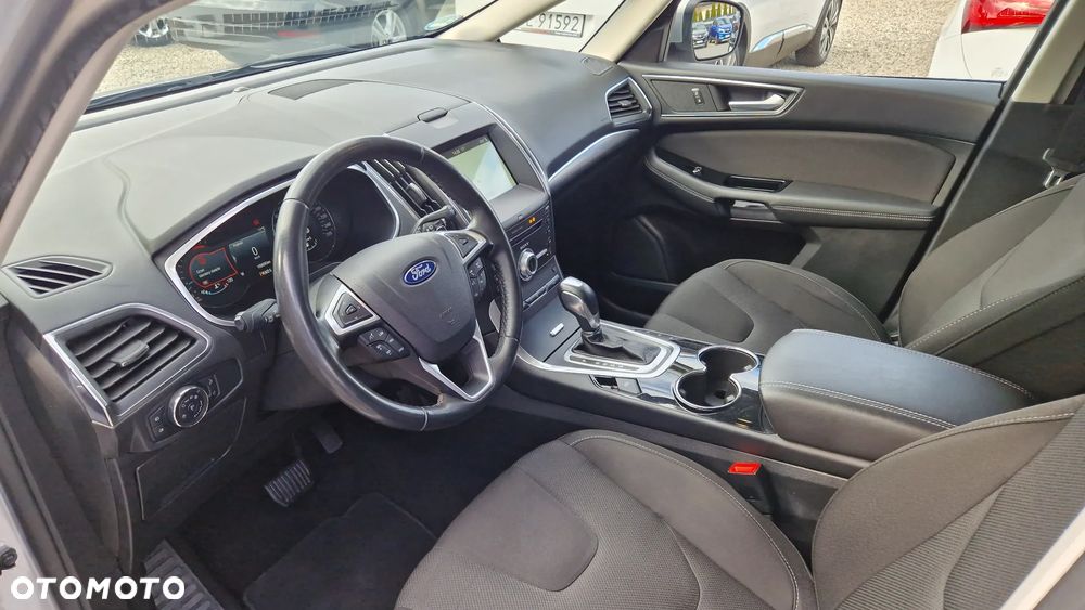 Ford S-Max 2.0 TDCi Titanium PowerShift - 9