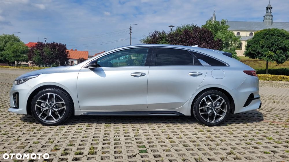 Kia ProCeed 1.6 CRDi GT Line DCT - 6