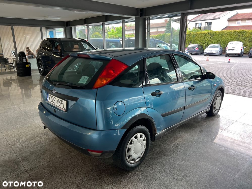 Ford Focus 1.6 Trend - 13