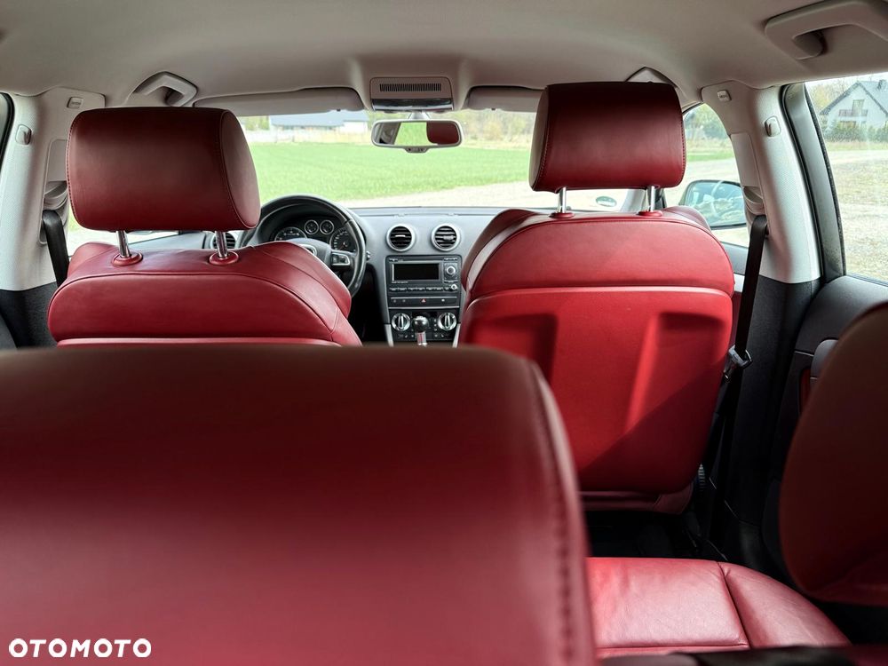 Audi A3 Sportback - 32