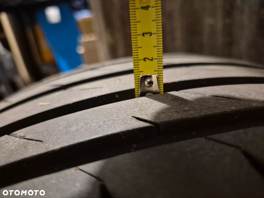 Mercedes-Benz Klasa E - 40