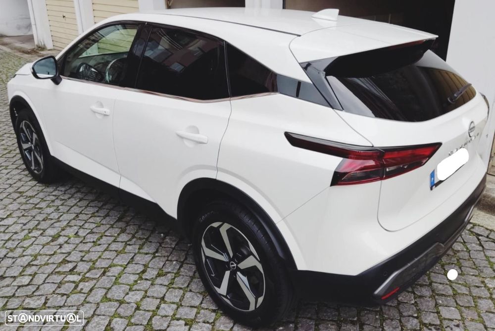 Nissan Qashqai 1.3 DIG-T N-Connecta Xtronic - 3