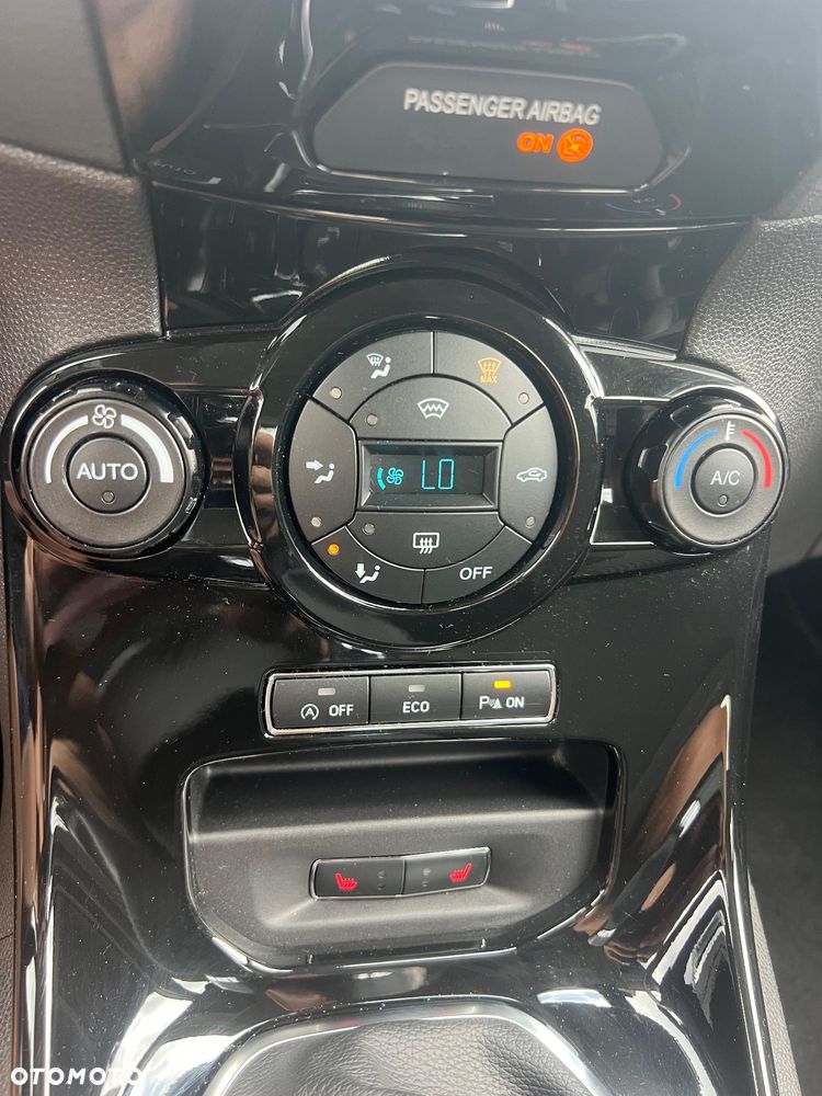 Ford Fiesta - 21