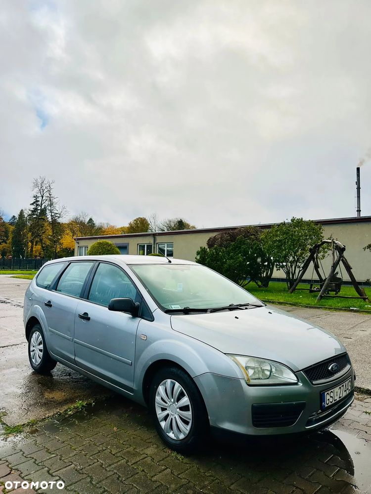 Ford Focus 1.6 Comfort - 2
