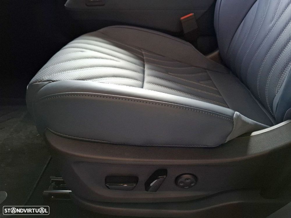 Nissan Ariya 87 kWh E-4ORCE Evolve Carr. 22kW + Pack Sport - 9