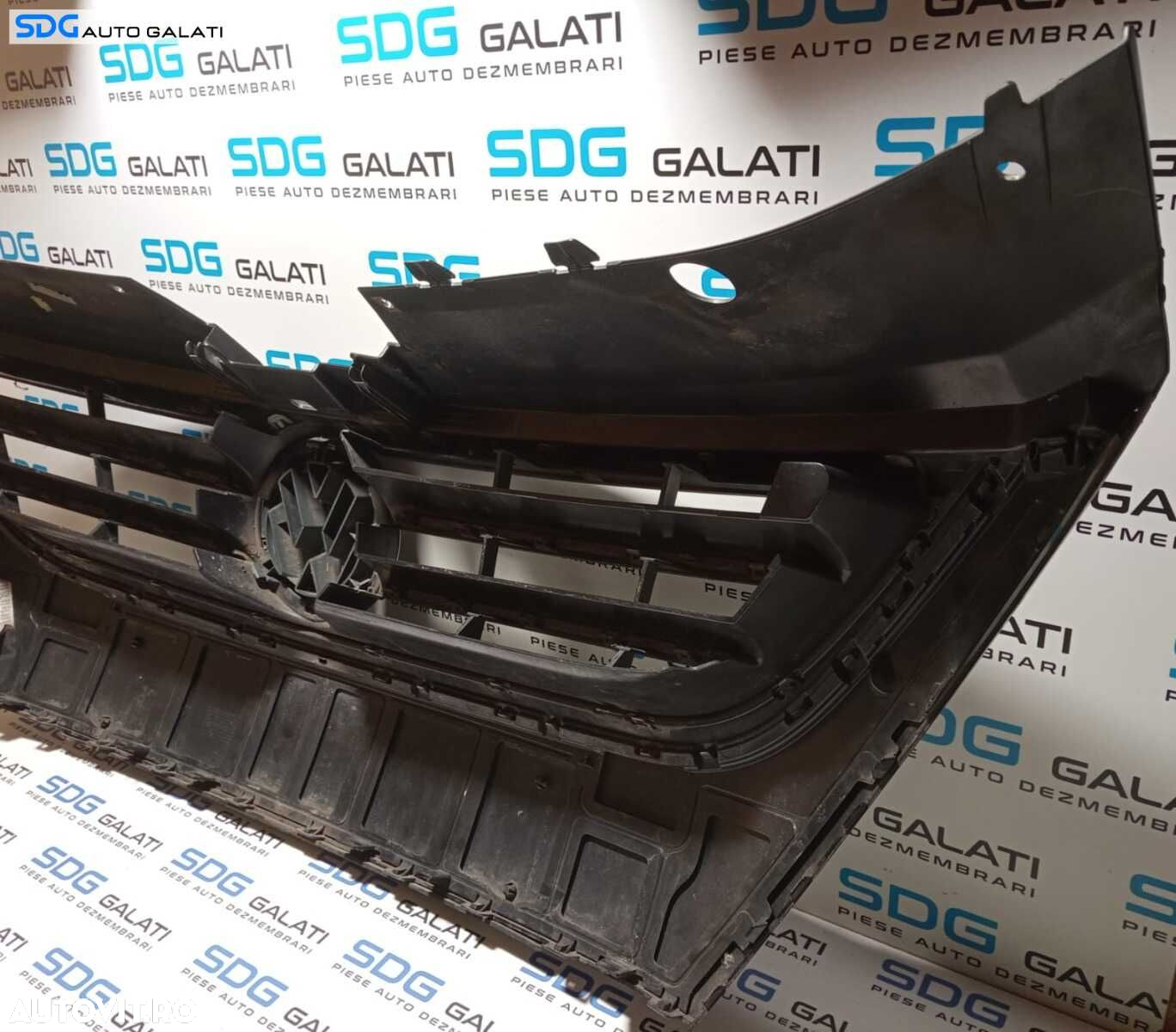 Grila Centrala cu Sigla Emblema Radiator de pe Bara Spoiler Fata Volkswagen Passat CC 2009 - 2012 Cod 3C8853651P 1K5853600 3C0853600A [M3750] - 7