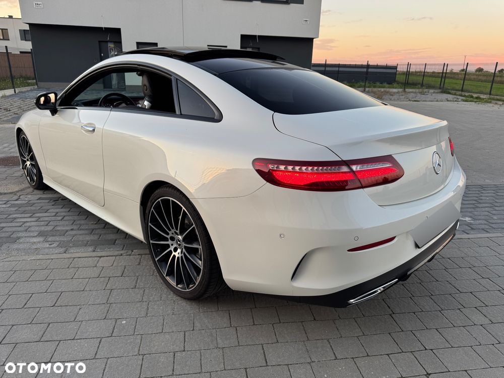 Mercedes-Benz Klasa E - 16