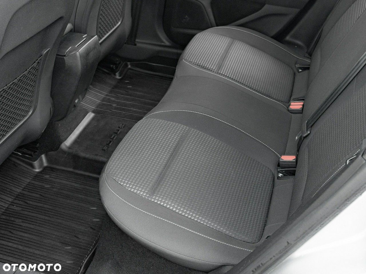 Ford Focus 1.5 EcoBlue Connected - 26