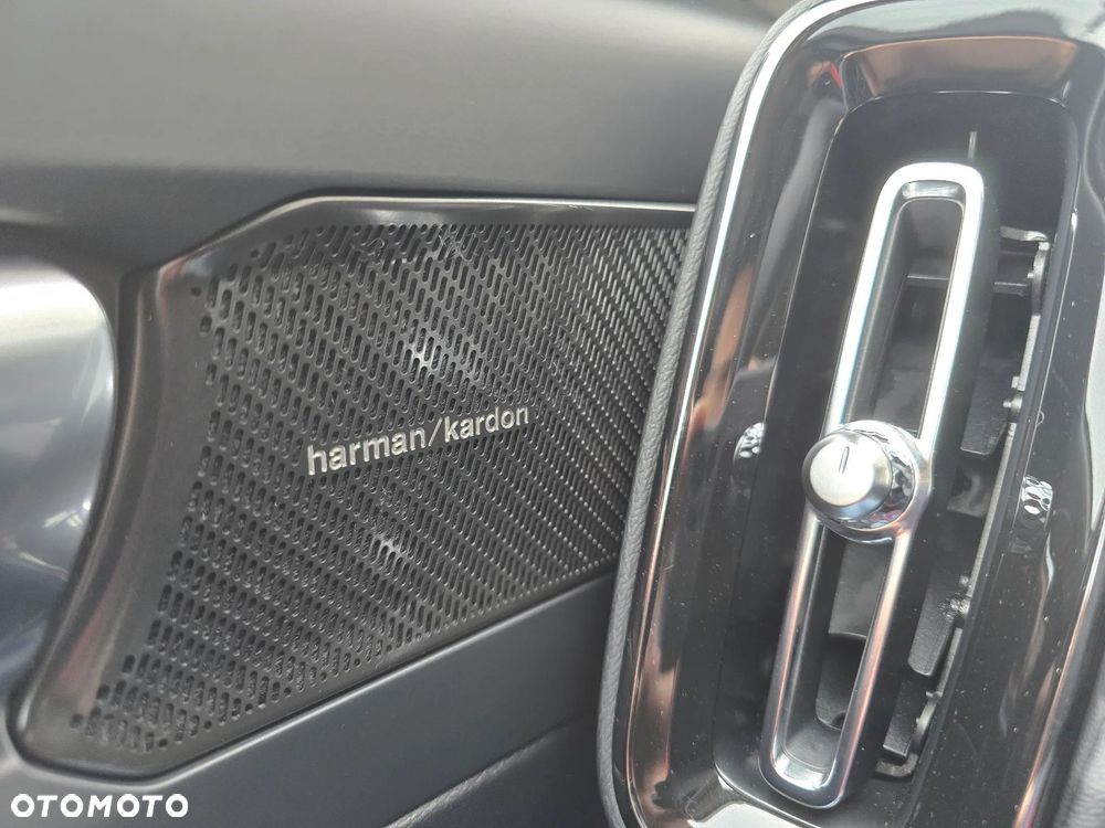 Volvo XC 40 B5 B AWD Inscription - 13