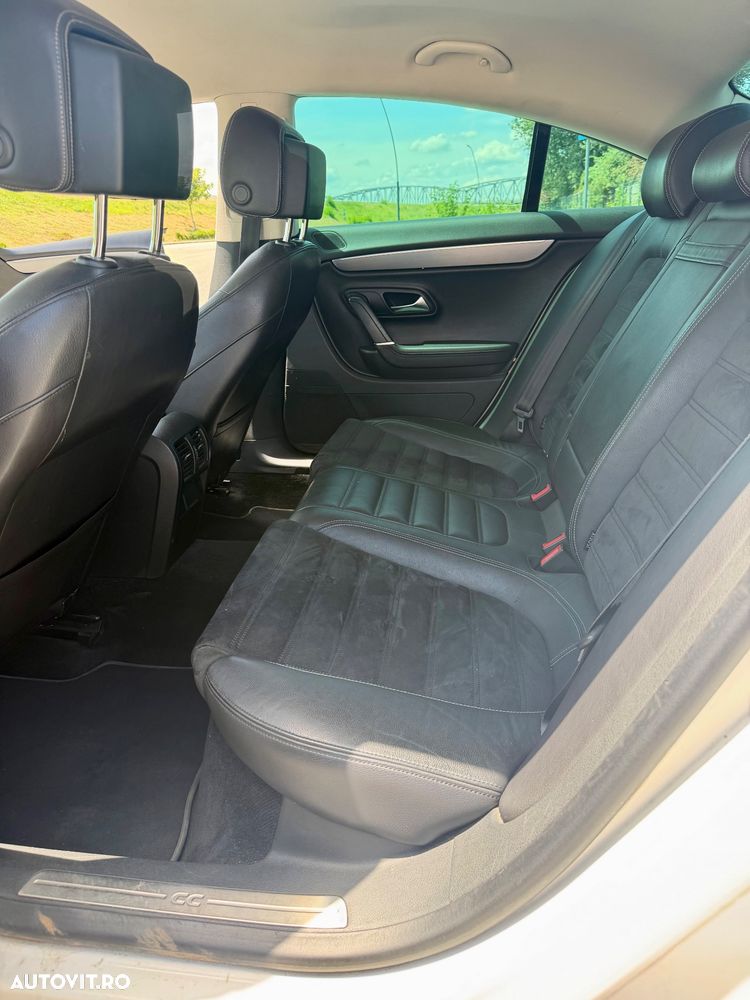 Volkswagen Passat CC 2.0 TDI BMT DSG 4Motion - 12