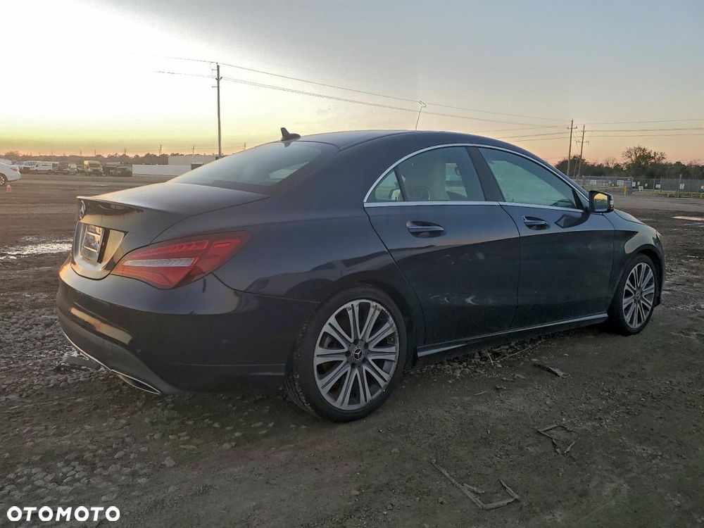 Mercedes-Benz CLA - 3