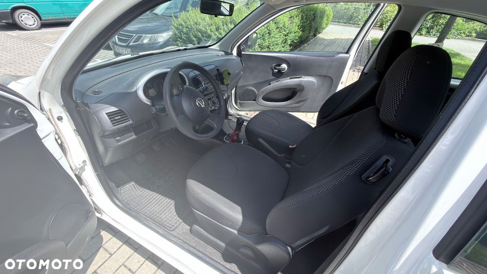 Nissan Micra 1.2 Visia - 6