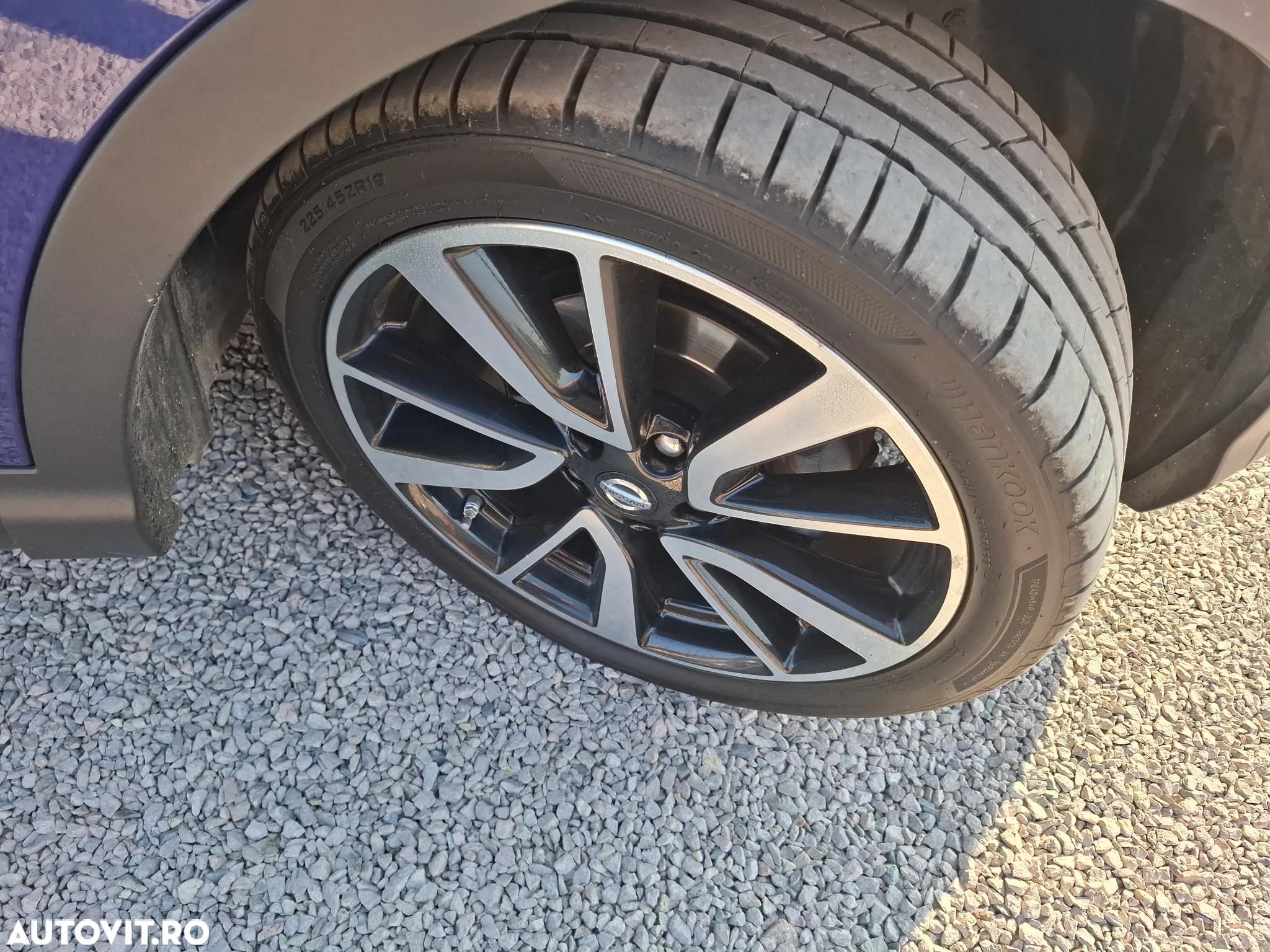 Nissan Qashqai 1.6 DCI DPF Start/Stop tekna - 28
