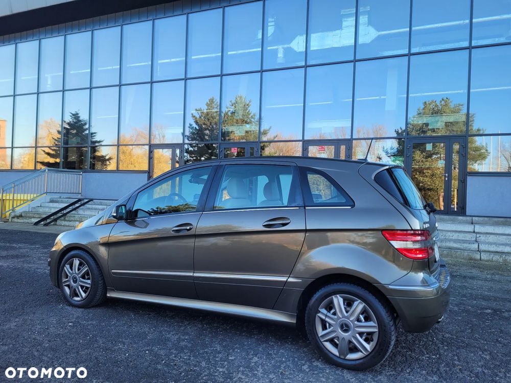 Mercedes-Benz Klasa B - 16