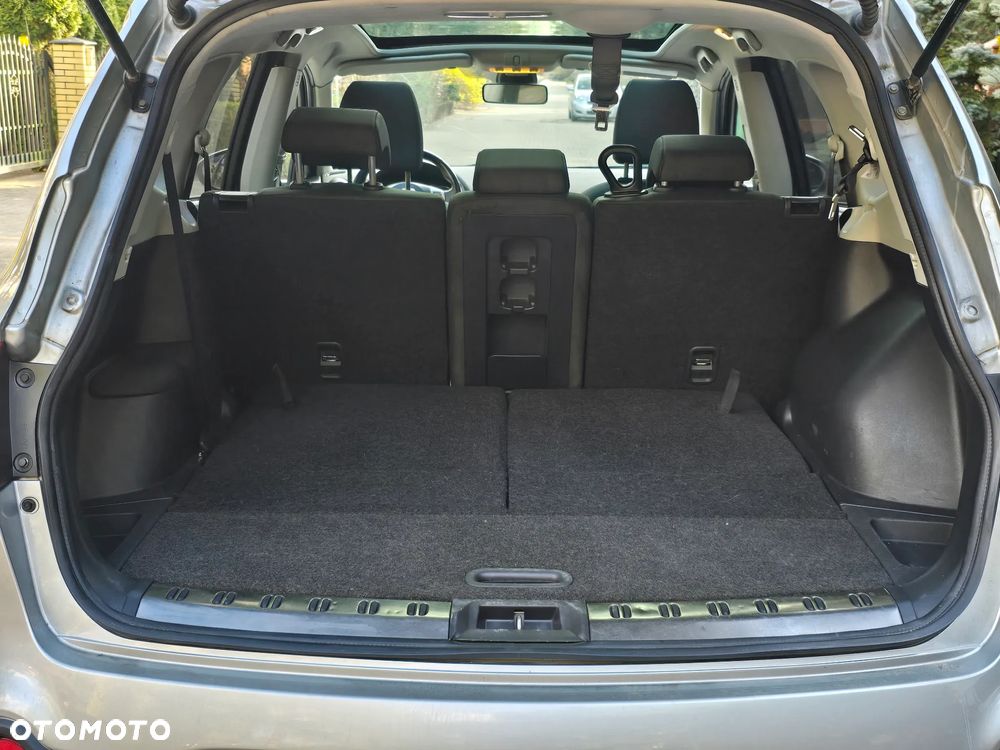 Nissan Qashqai+2 2.0 4x4 Tekna CVT - 27