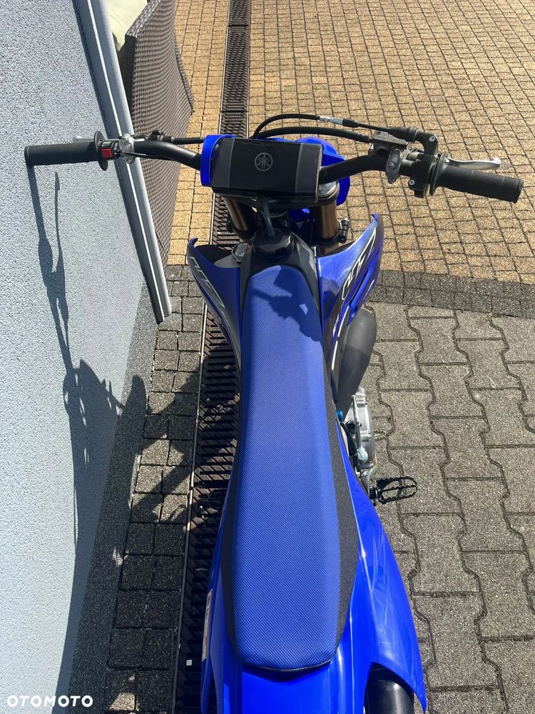 Yamaha YZ - 8