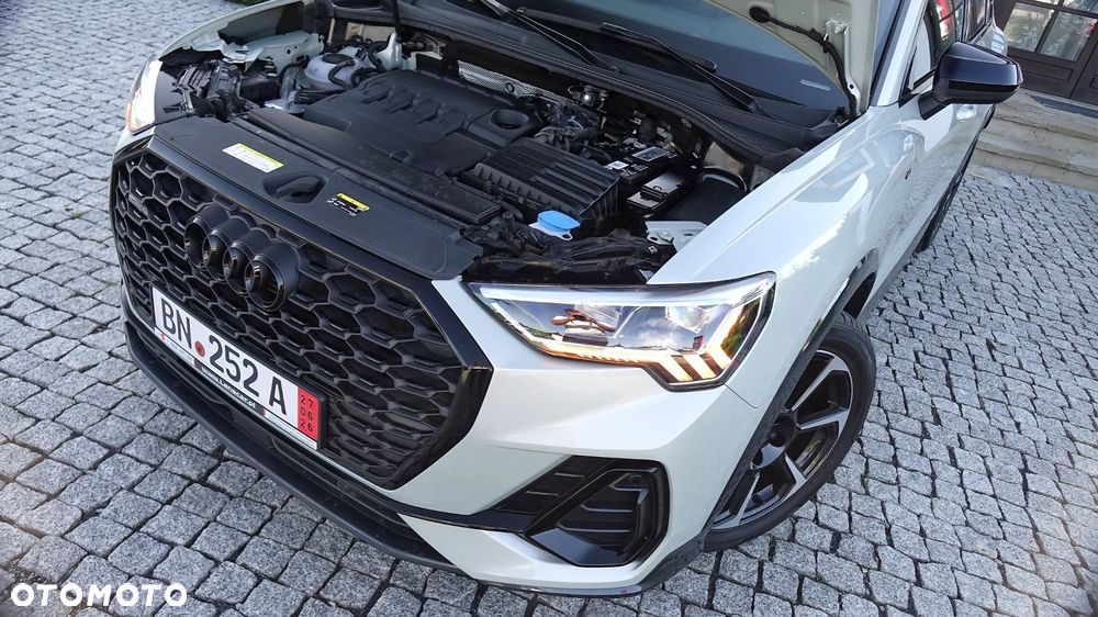 Audi Q3 Sportback - 18