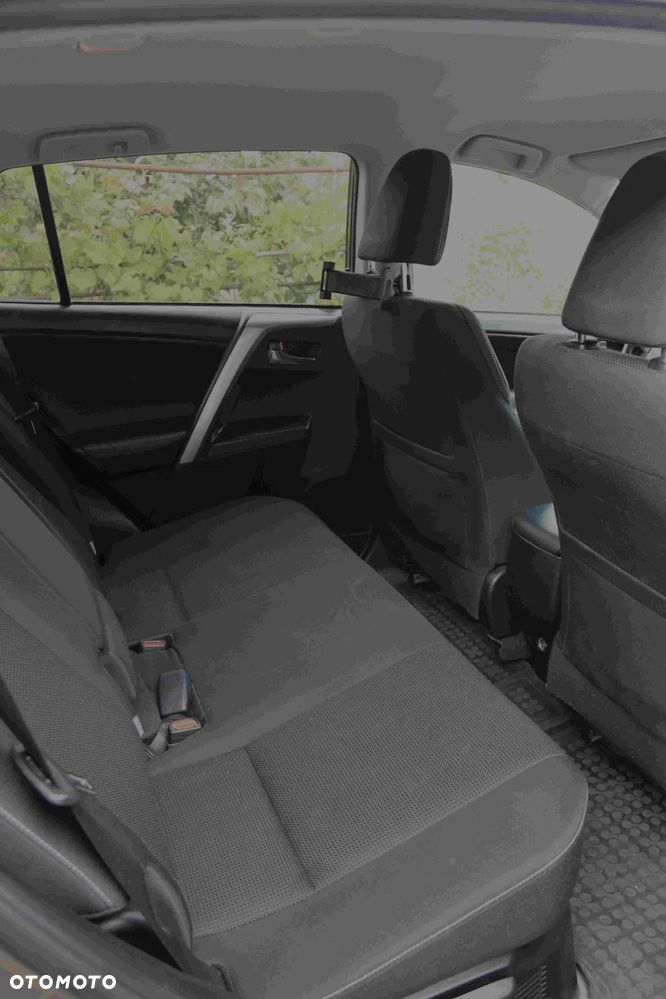 Toyota RAV4 - 3