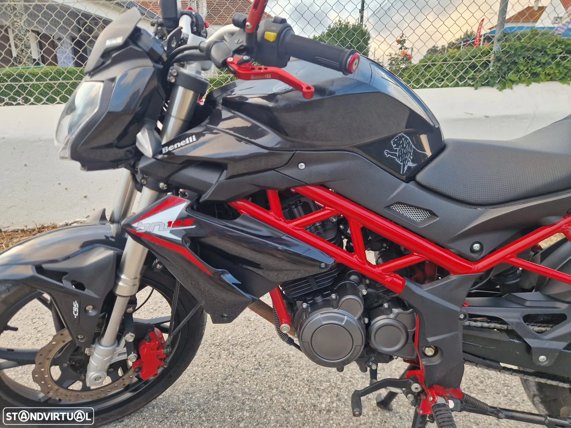 Benelli BN 125  Possível Financiamento - 11