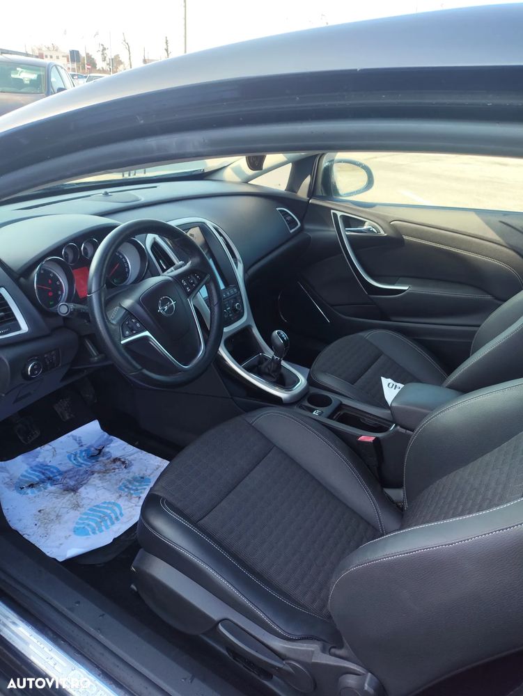 Opel Astra 1.7 CDTI Sport - 23