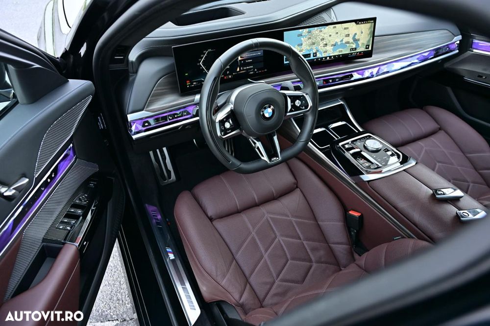 BMW Seria 7 - 12