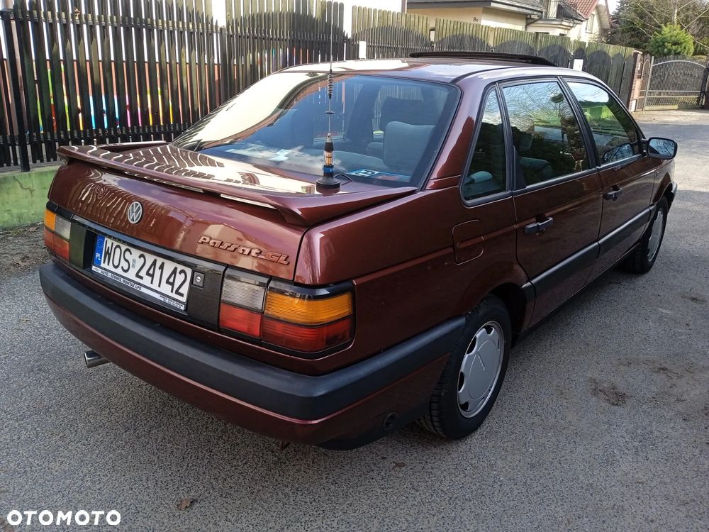 Volkswagen Passat 2.0 GL - 4