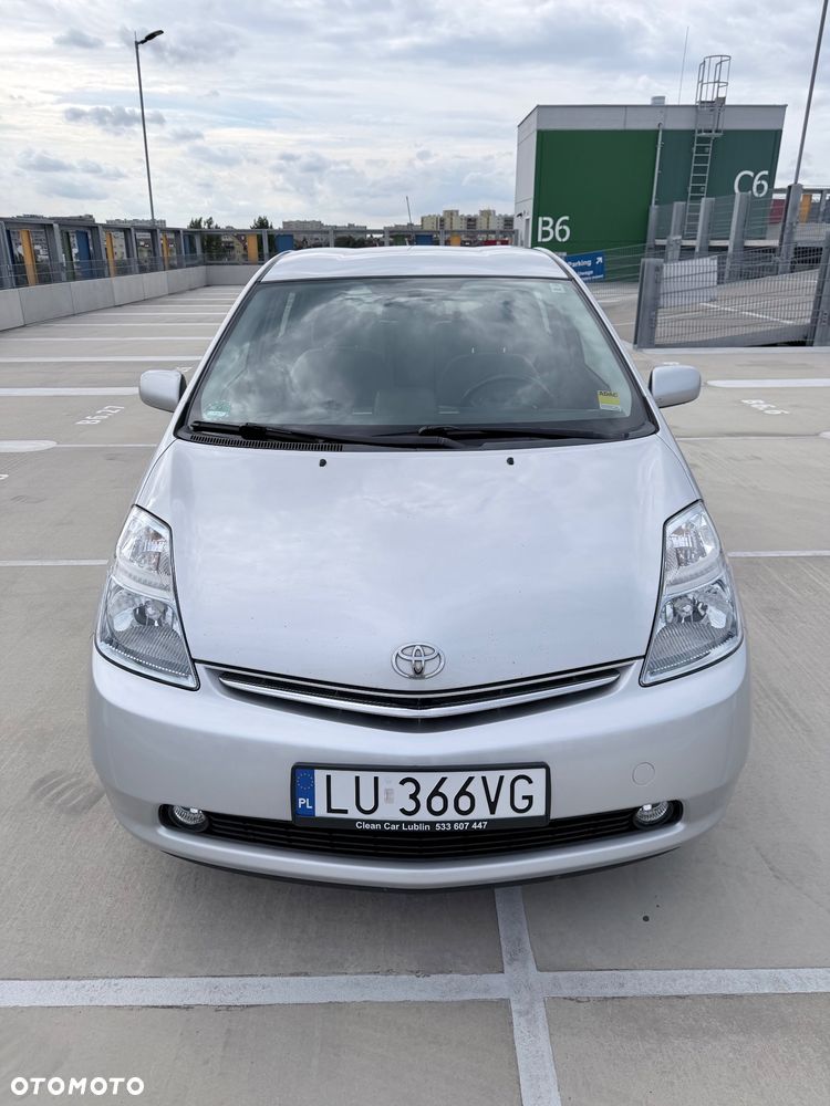 Toyota Prius 1.5 VVT-i Sol (nav) - 2