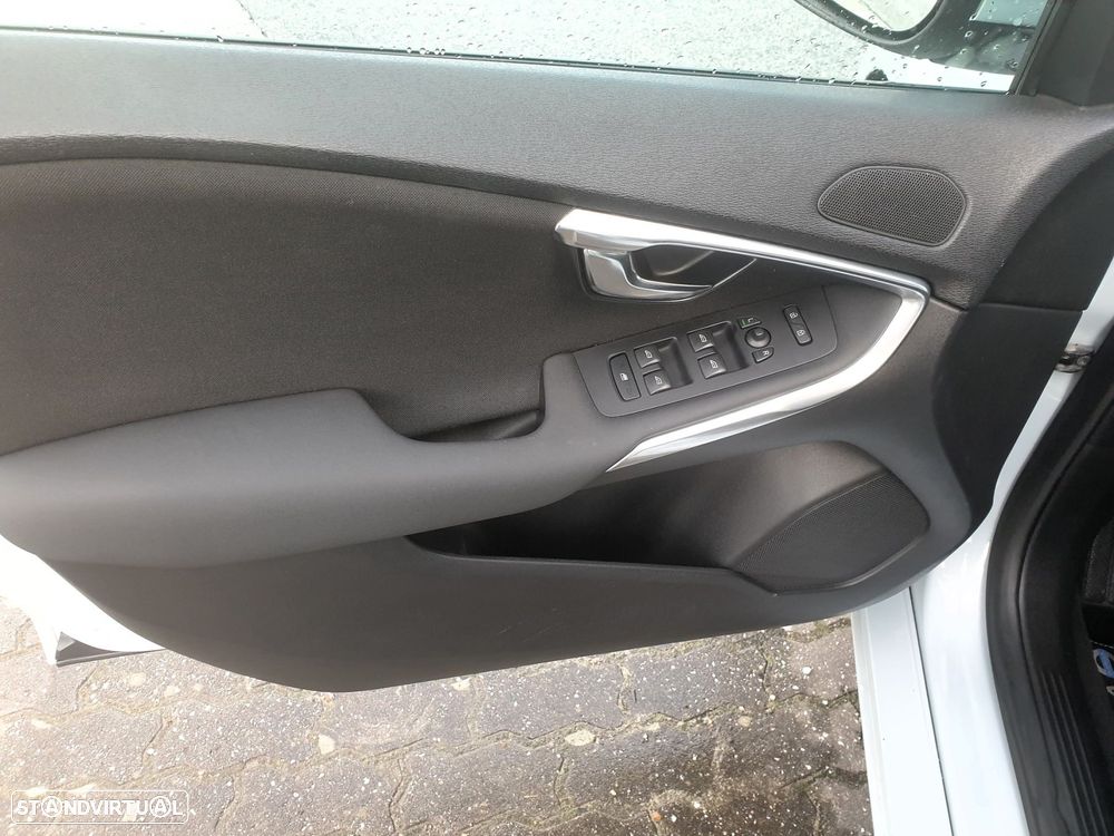 Volvo V40 1.6 D2 Eco Kinetic - 7