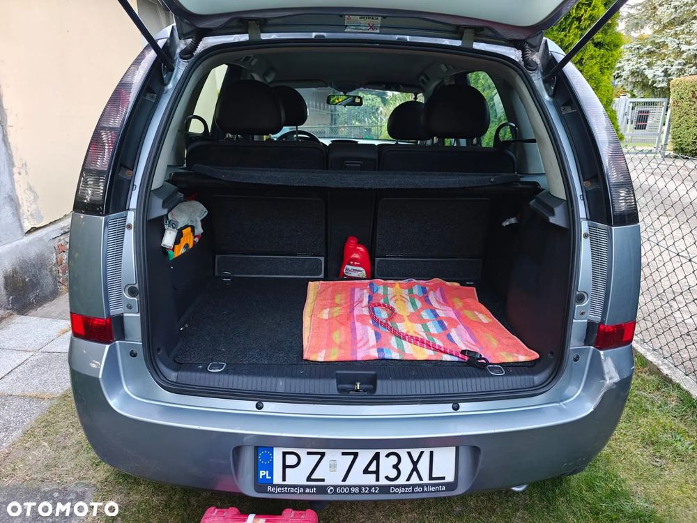 Opel Meriva - 8