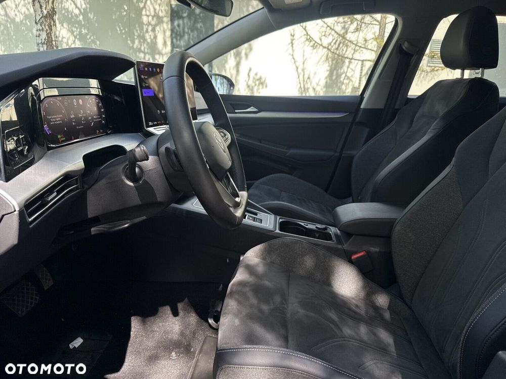 Volkswagen Golf 1.5 eTSI mHEV Life DSG - 14