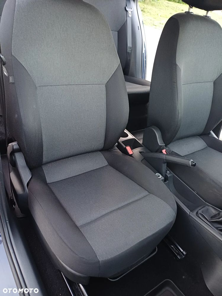 Skoda RAPID 1.0 TSI Active - 13