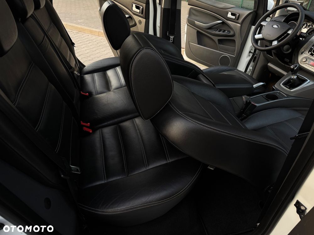 Ford Kuga 2.0 TDCi 4x4 Individual - 6