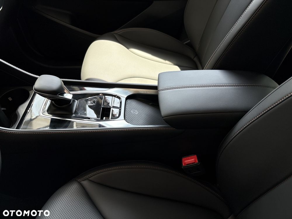 MG HS 1.5T HEV+ Exclusive - 15