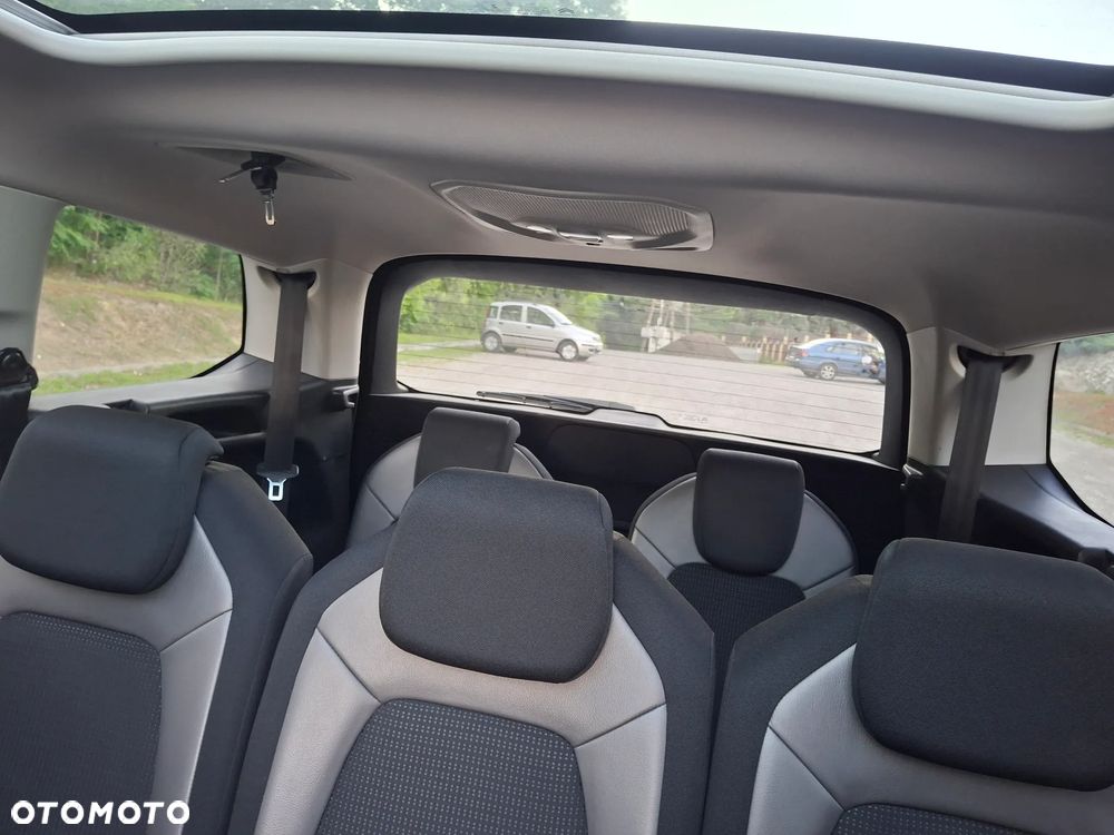 Citroën C4 Grand Picasso BlueHDi 120 Exclusive - 31