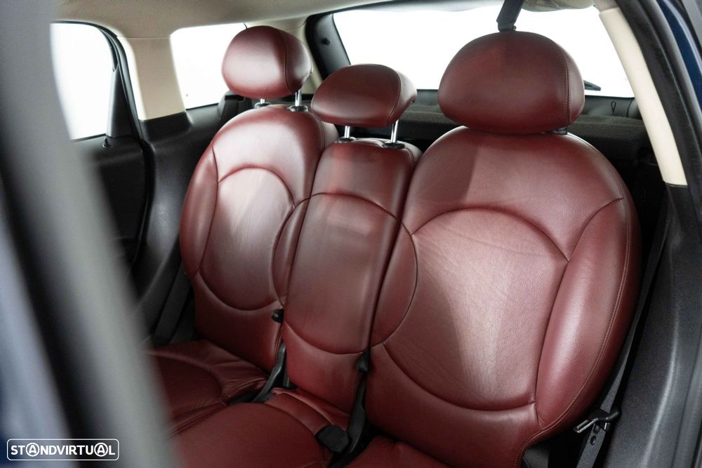 MINI Countryman One D - 9