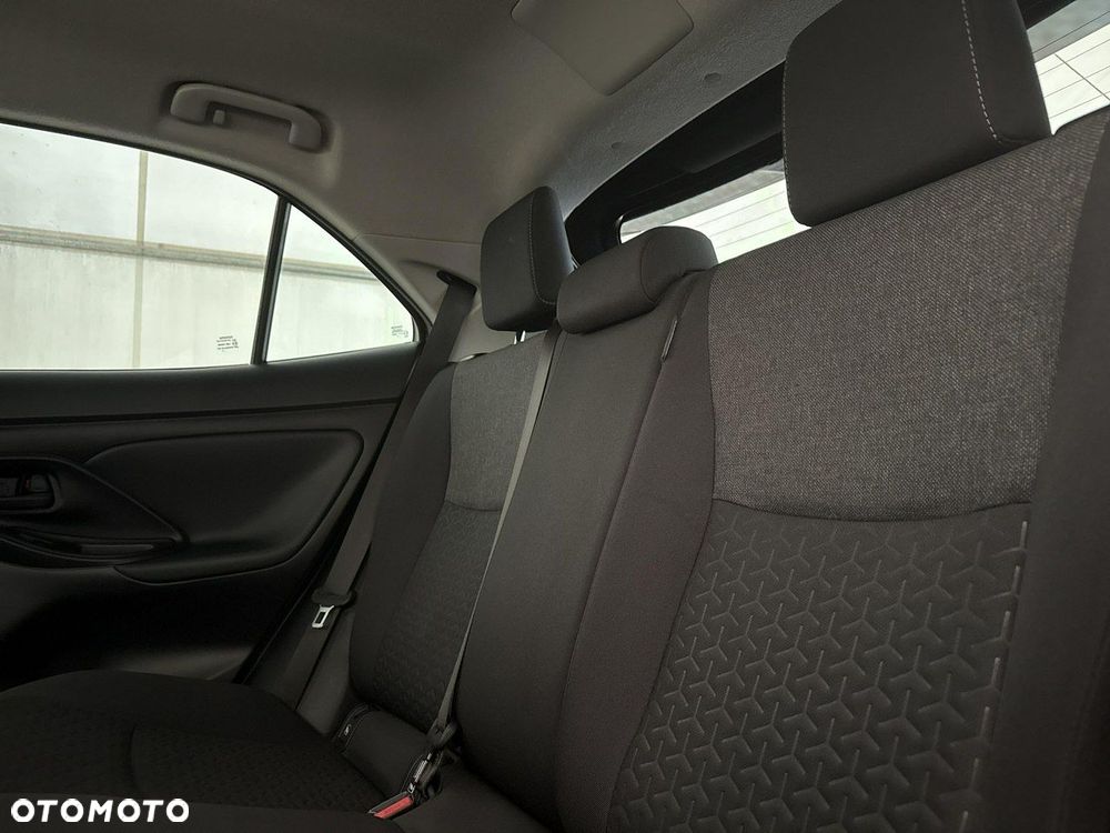 Toyota Yaris Cross - 18