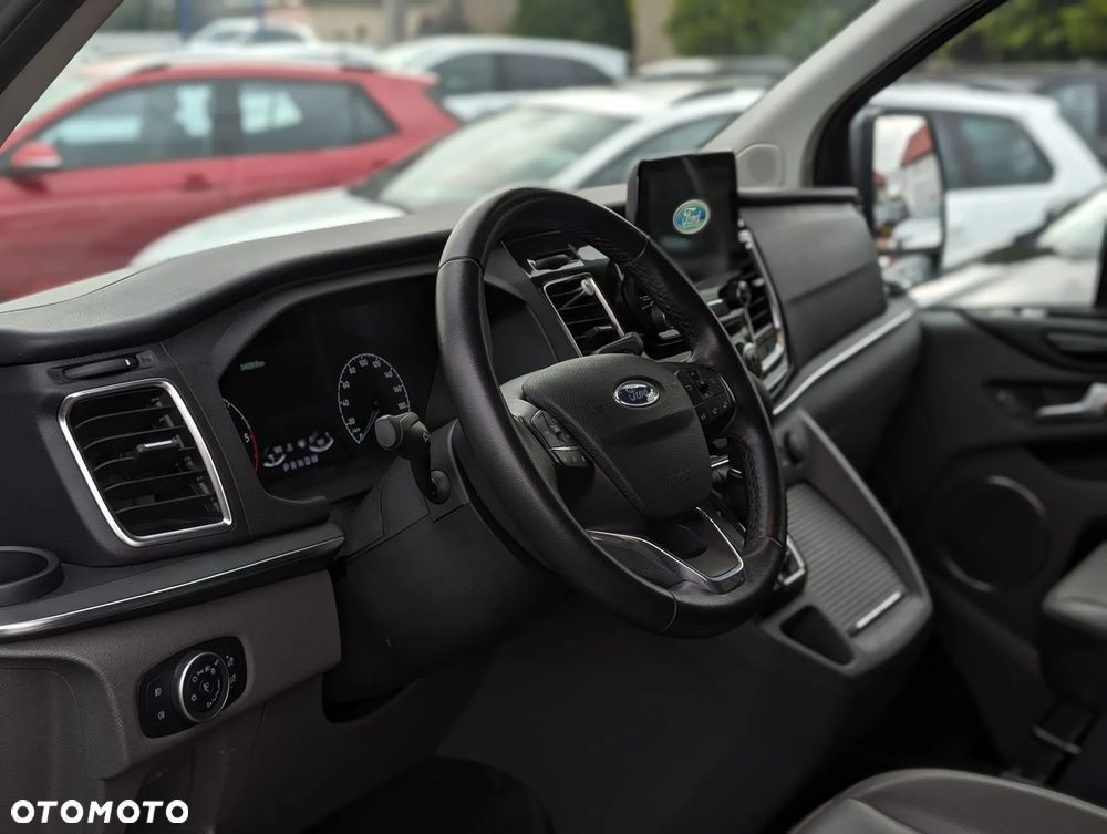 Ford Tourneo Custom 320 L2H1 VA Autm Titanium X - 8
