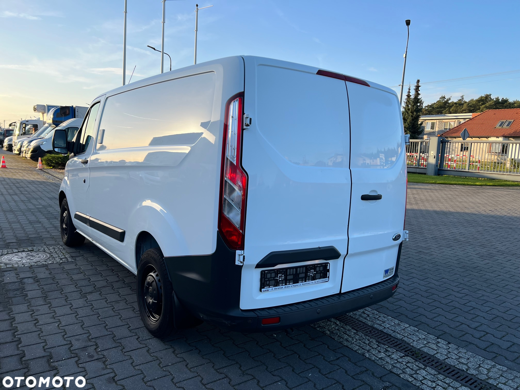 Ford Transit Custom Chłodnia Waeco Import DE Jeden Właściciel - 4